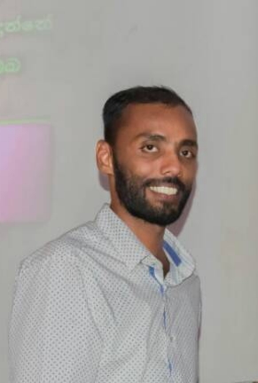 Mr.R.Umanakenan : Lecturer (Confirmed)